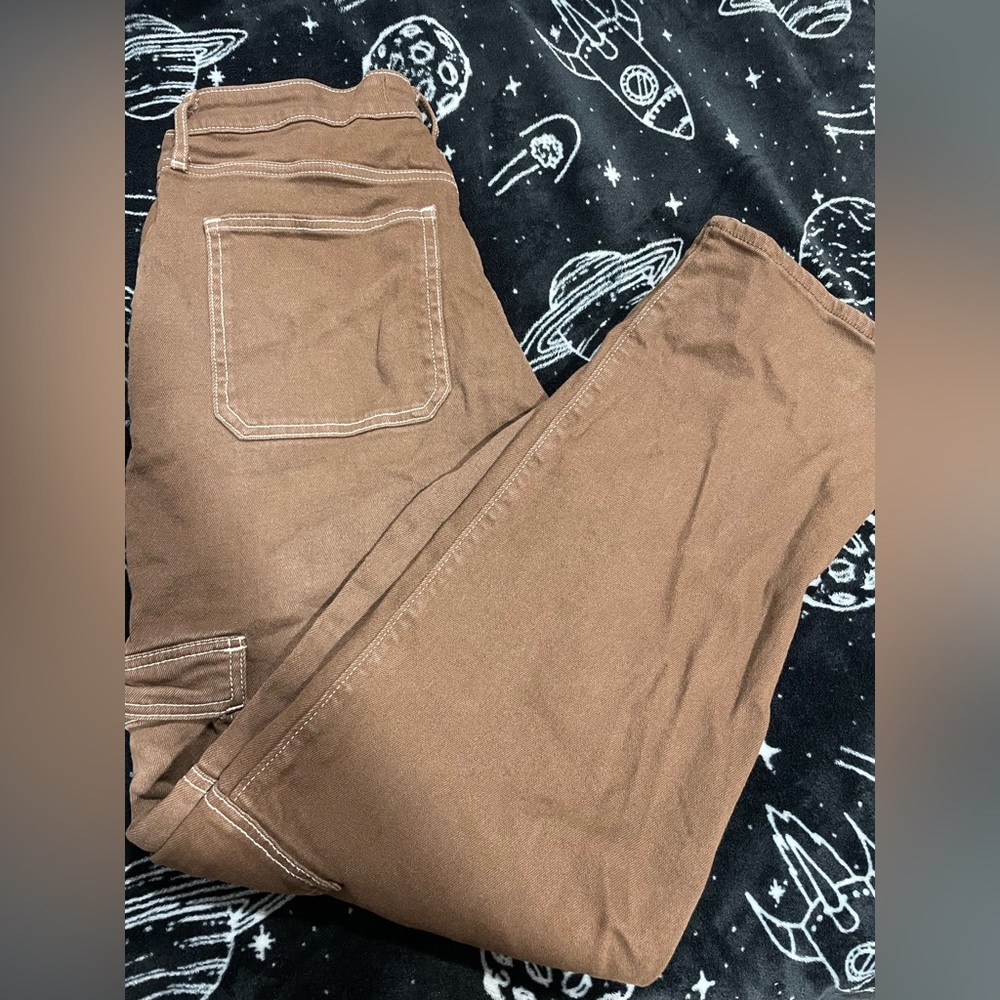 Brown cargo jeans